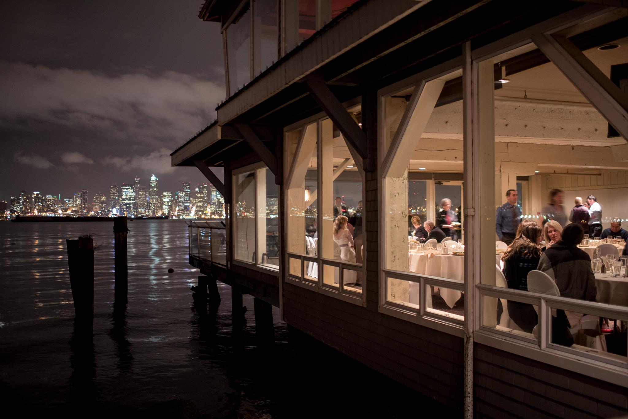Private Dining At Salty S Waterfront Seafood Grills Saltys Com